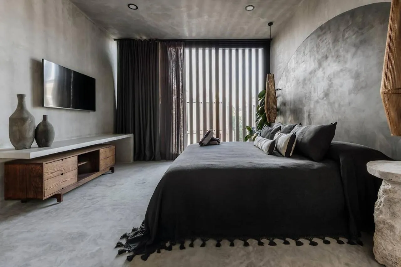 Mar Y Miel Noir Modern Appartement Tulum Pueblo 0*,  Mexico